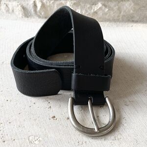 Black Genuine  Leather Belt Full Length 44 X 1.5" Made‎ in Guatemala Pre-owned